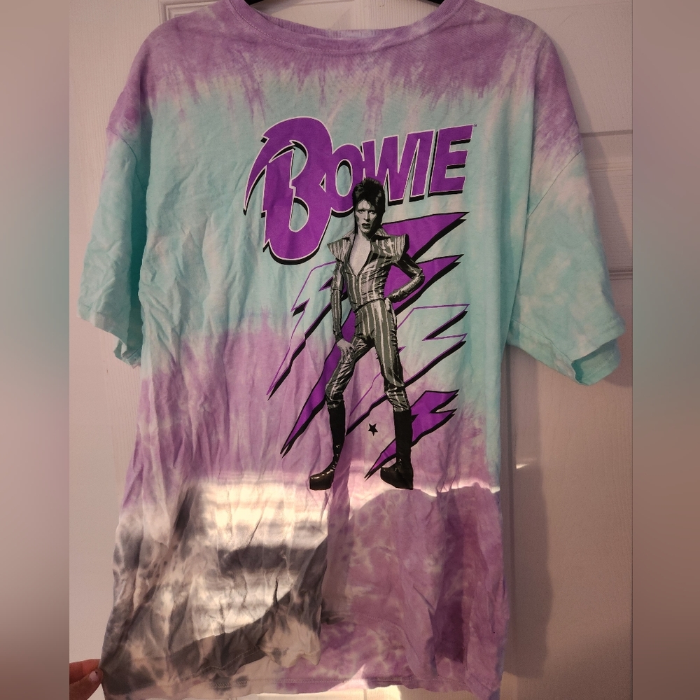 Bowie tee